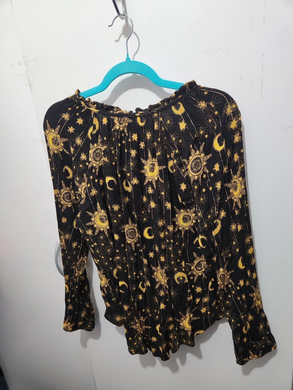 Torrid Black and Yellow Celestial Print Top - Picture 5 of 5